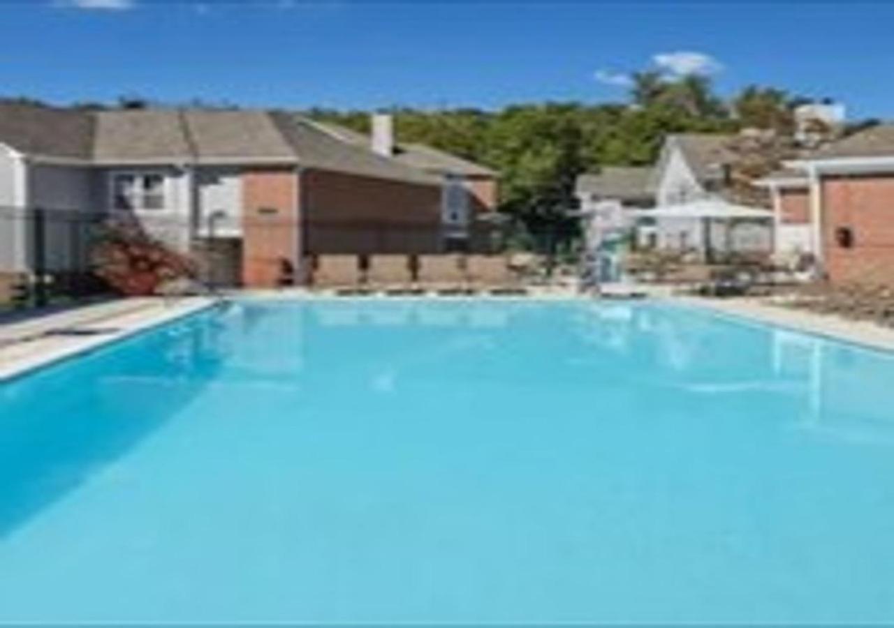 Homewood Suites By Hilton Saint Louis-Честърфийлд Екстериор снимка