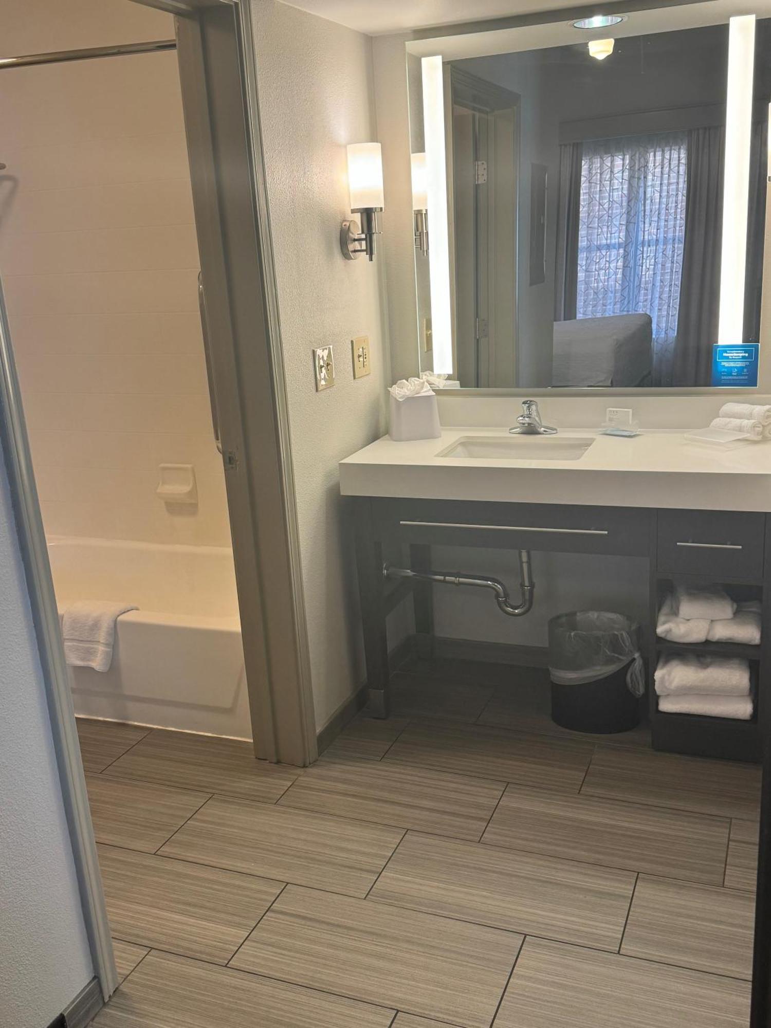 Homewood Suites By Hilton Saint Louis-Честърфийлд Екстериор снимка