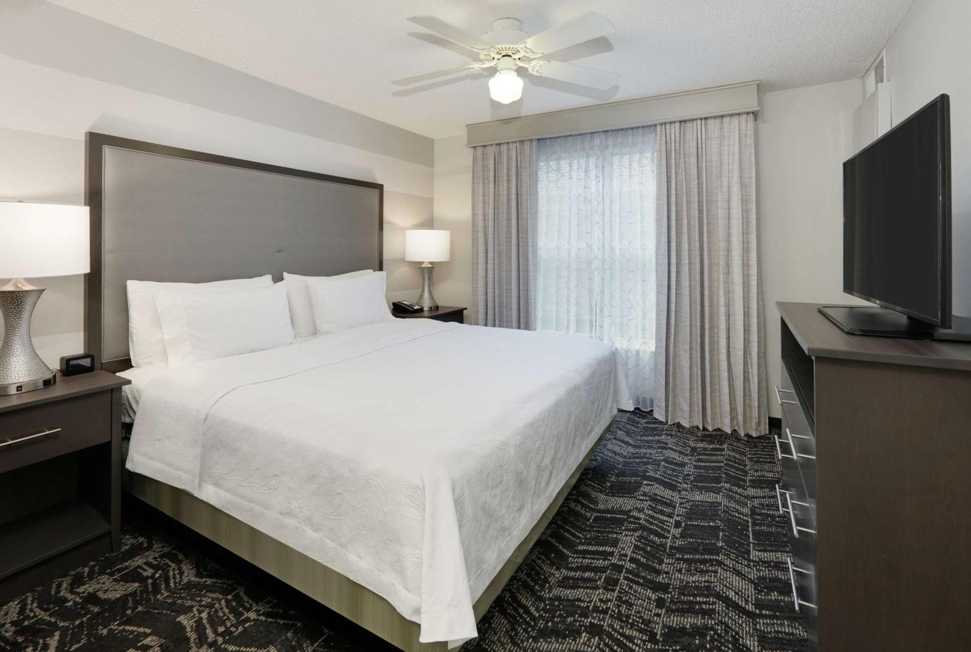Homewood Suites By Hilton Saint Louis-Честърфийлд Екстериор снимка
