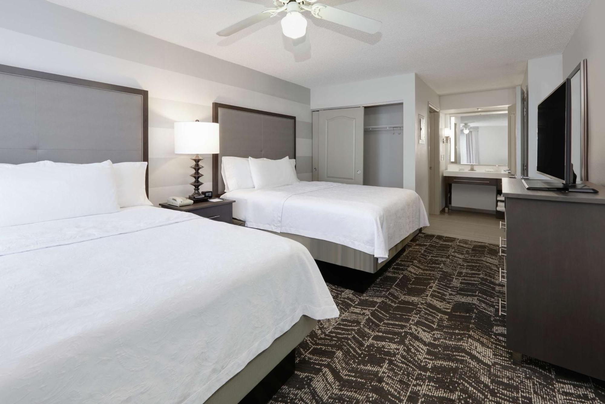 Homewood Suites By Hilton Saint Louis-Честърфийлд Екстериор снимка