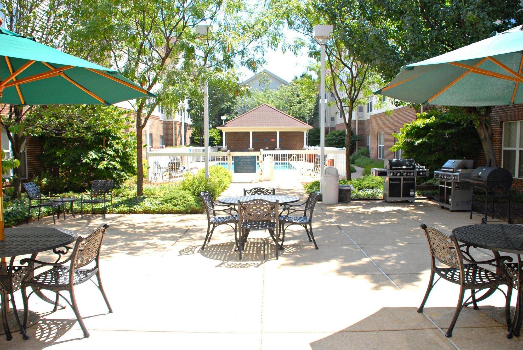 Homewood Suites By Hilton Saint Louis-Честърфийлд Екстериор снимка